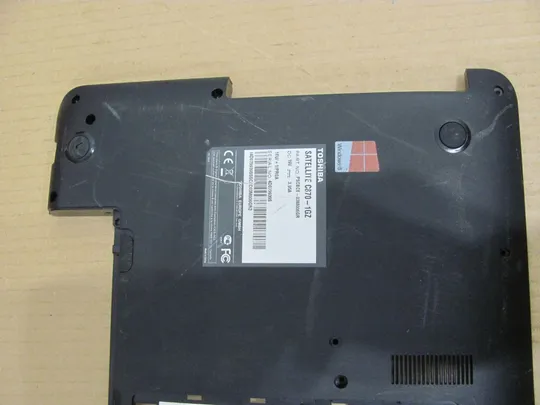 497-1 Кришка дно піддон корпуса 13N0-ZXA0302 H000038180 для Toshiba Satellite C870 C870D C875 C875D оригінал З аукціону