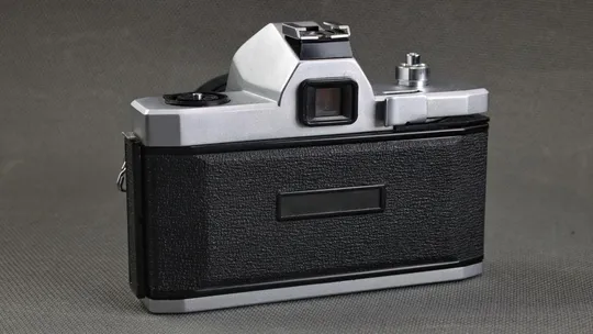 Купити фотоаппарат пленочный механический Ricoh 126C Flex с объективом Rikenon 100mm/2,8 Ф67мм