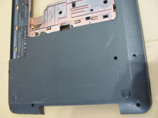 435-18 Кришка дно піддон корпуса 646498-001 33R18BATP00  для   HP Pavilion G7-1000 оригінал Продаж