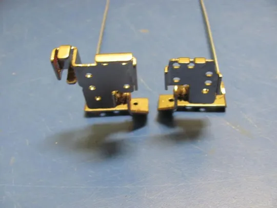 №362-23 кріплення матриці з петлями AM0JO000200 для ASUS X93S K93S A93 оригінал З аукціону