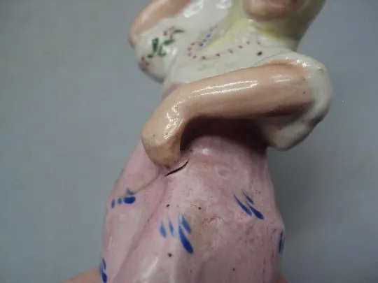 Фигура фарфор статуэтка Городница девочка Дарья плясунья высота 15 см №13927 Недорого