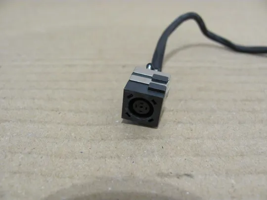 372-26 роз'єм живлення 50.4ES06.001 для Dell Vostro 3500 V3500 3300 3700 оригінал З аукціону