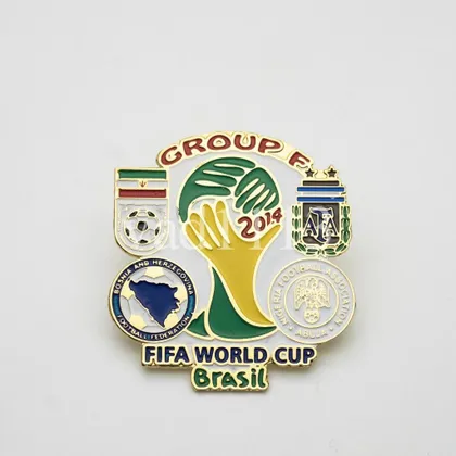 фото, Значок футбол  серия Чемпионат Мира 2014 группа F : Иран, Босния и Герцеговина, Аргентина, Нигерия