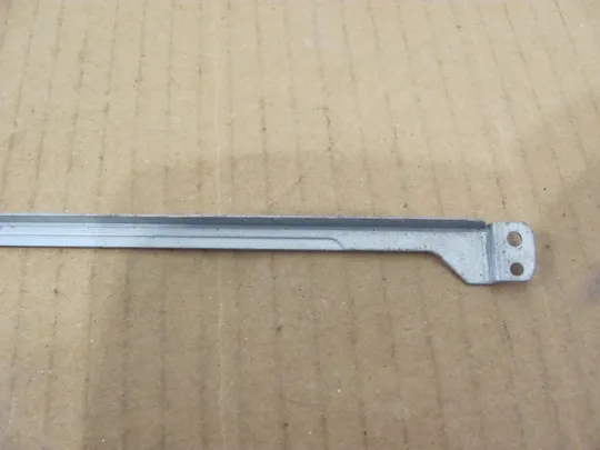 Купити 487-8 кріплення з петлею 33.4GU02.011 для MEDION P6816 E6228 Е6225, P6630 P6622 MD98250 E6214 MD98330 оригінал