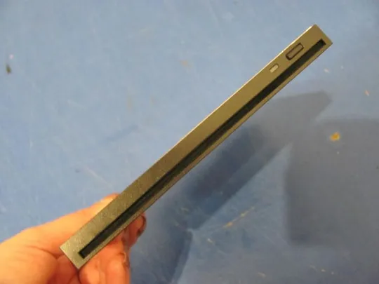 №67-22 DVD-привод GS30N для DELL PRECISION M4600 оригінал Продаж