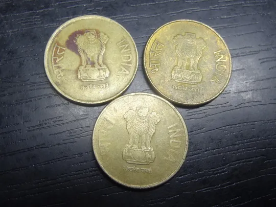Купити 5 рупій Індія 2015 (три різновиди)
