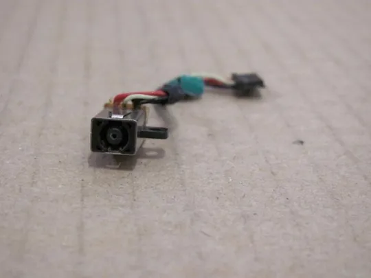 №172-19 роз'єм живлення 728598-SD0 для HP FOLIO 1040 G3 оригінал З аукціону