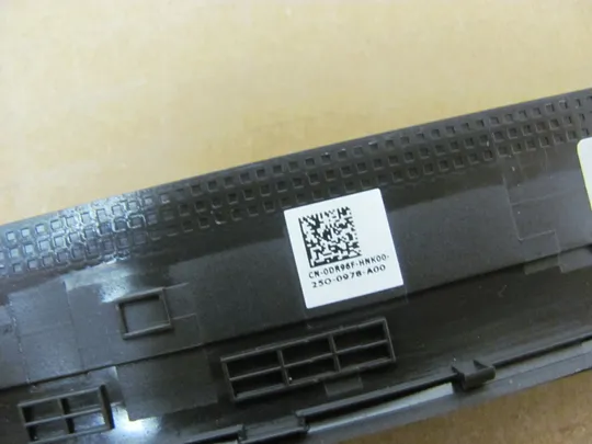 номер0977-2 рамка матриці matrix frame Окантовка дисплея Рамка екрана Корпус рамка матриці 0DR96F AP3MM000500 для DELL Precision 7670 7680 оригінал Інтернет-аукціон