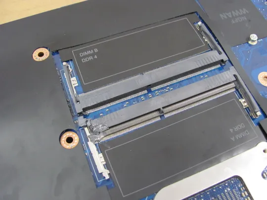 812-2 материнська плата CAP10 LA-E321P i7-7820HQ SR32N для Dell Precision 7710 7720 оригінал Інтернет-аукціон