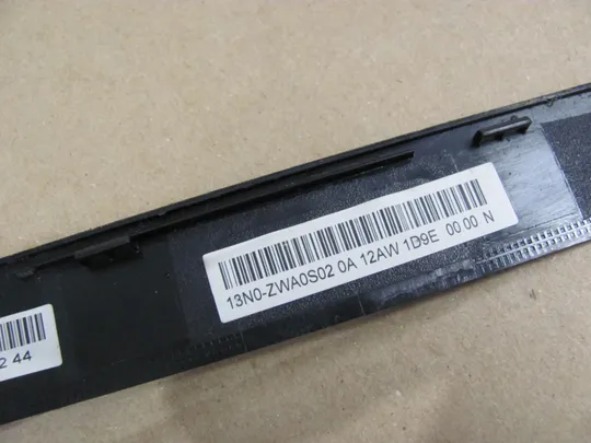 662-9 рамка матриці H000050150 13N0-ZWA0S02 для Toshiba Satellite C850D L850D L850 C850 оригінал Інтернет-аукціон