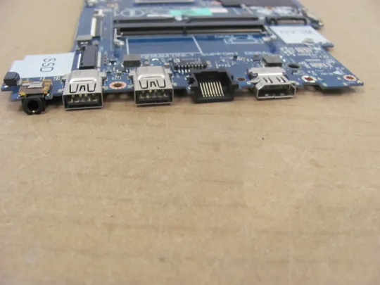 875-32 материнська плата CAL51 LA-F121P AMD Ryzen 5 2500U  для  DELL Inspiron 15 5570 5575 Оригінал Де купити