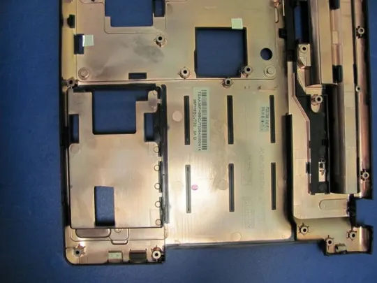 №18-3 Кришка (дно, корито, піддон) корпуса 36FH9BCJT30 для FUJITSU LIFEBOOK A555 оригінал Недорого