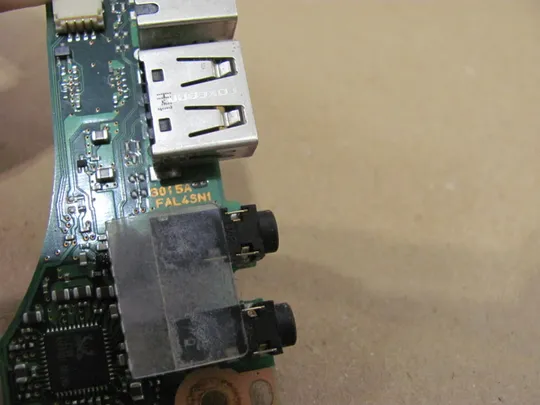 номер0241-10 Плата Audio, USB FAL4SN1 для   Toshiba Tecra R840  оригінал З аукціону