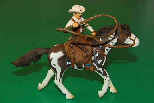 КОВБОЙ З ЛАСО-АРКАНОМ на коні SCHLEICH 90-100мм ФРН ФРГ люкс!! Де купити