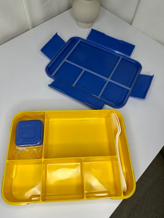 Пластиковий синьо-жовтий ланч-бокс з 5 відділеннями(21) З аукціону