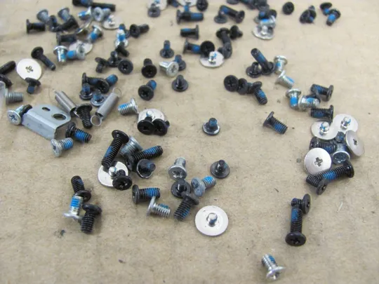 номер0285-22 комплектуюче для DELL LATITUDE E5420 E5520 оригінал З аукціону