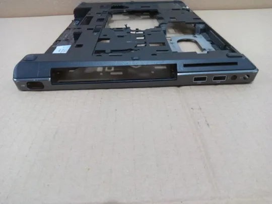 №335-2 Кришка дно піддон корпуса 652649-001 для HP 8560W 8570W оригінал Недорого