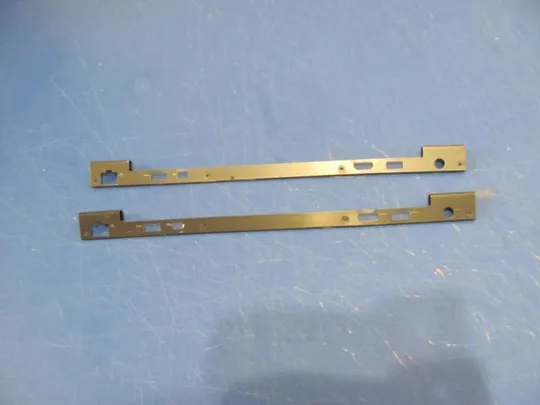 номер0169-9 заглушка корпуса Пробка Заглушка роз’єму Кришка порту для Dell Latitude E7440 оригінал Ціна