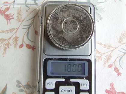 фото, Табакерка или таблетница серебро 925 проба .вес 18 грам. раз. 5х0.5 см. 1850 гг. Англия