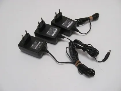 фото, 4521 адаптер живлення HUAWEI HW 12.0V 1.0A 3 шт НІМЕЧЧИНА