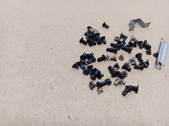 Купити номер1063-4 комплектуюче гвинти  для Dell Latitude E7440  оригінал