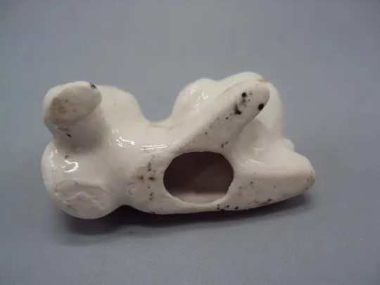 Фигура фарфор статуэтка миниатюра Европа собака щенок играет собачка 3,2 х 5 см №13221 Де купити