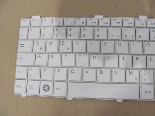 Купити №18-26 клавіатура робоча CP478133-02 для Fujitsu A512 A530 AH531 NH751 оригінал