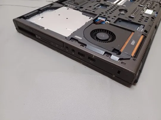 0836 Dell Precision M6800  core  I7 НІМЕЧЧИНА Інструкція