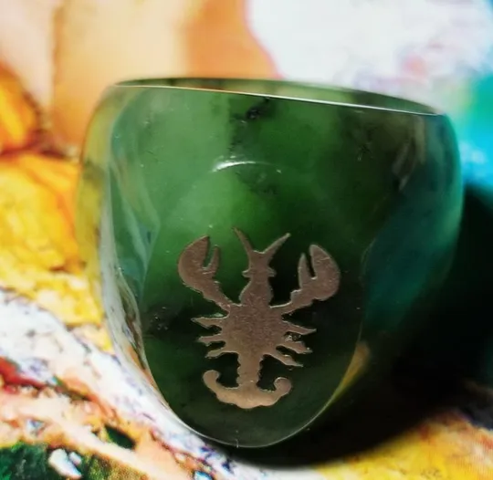 Винтажное кольцо из нефрита, серебро,  Рак (знак зодиака) 1970-е СССР dt638 Де купити