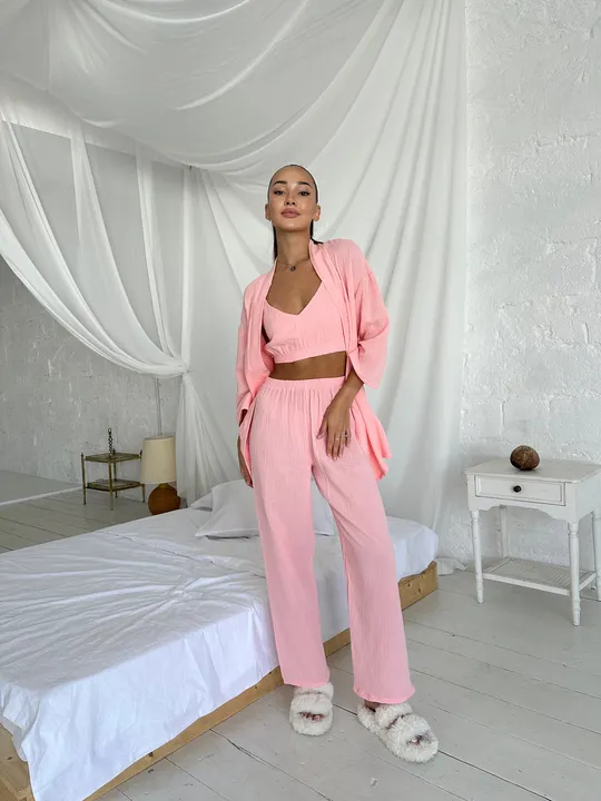 Комплект для дому і сну трійка з мусліну, халат кімоно, топ і штани персиковий Де купити