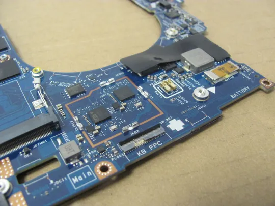номер0910-14 материнська плата Mainboard,Материнка,Основна плата,Системна плата,Плата системи,Laptop motherboard,мамка,ноутбучна плата HD051 \ HDA51 LA-L402P SRLD3 i9-12900HK для Dell XPS 15 9520 Precision 5570  оригінал Характеристики