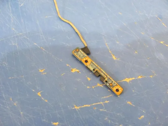 №245-15 шлейф DC02001U300 062KRM 0PP7X0 для Dell Latitude 6430u оригінал З аукціону