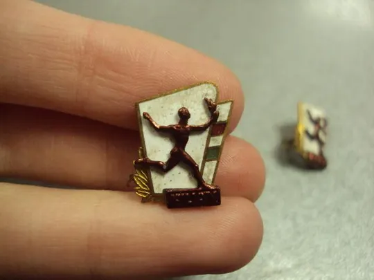 знак  массовое физкультурно-спортивное движение "килиан"  венгрия, KILIAN лот 3 шт №10486 З аукціону