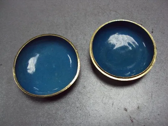 Шкатулка для украшений эмаль клуазоне с перегородками узор цветы высота 3,4см, диаметр 7,4см №13161 Інтернет-аукціон