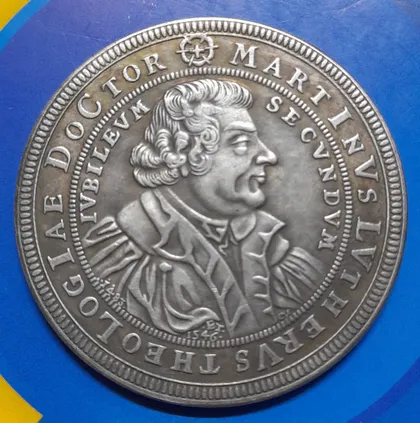 фото, Монета 1717 р. , Гота, Крістіан Вермут до 200-річчя Реформації. Копія.