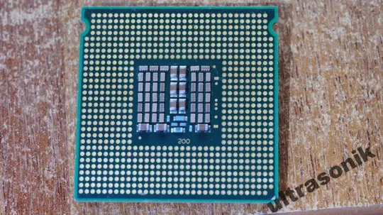 Купити 4x ядерный Intel Xeon E5420 (аналог Core™2 Quad Q9300) 2.50GHz/12M/1333MHz LGA771 80W Вживане