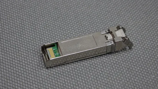 Купити трансивер модуль 10Gb Intel AFBR-703SDZ-IN2 10GBASE-SR Ethernet SFP+ 850nm 300nm SR Optics Transceiv
