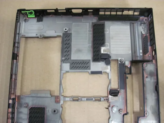 номер0188-9 Кришка, дно, піддон корпуса,Нижний корпус (дно) для ноутбука,Низ, дно, поддон,Нижняя часть 60.4QE01.003 для Lenovo ThinkPad T530 оригінал Характеристики