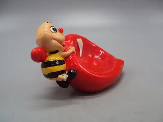 Настольная подставка для украшений пчела и сердечко пчелка с сердцем пластик высота 7,3 см №11597 Продаж