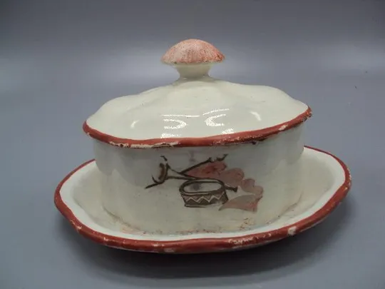 Масленка пионерия агитация фарфор Тверская губерния Калинина размер 10х15,5х11,5х8,3 см №13601 Продаж