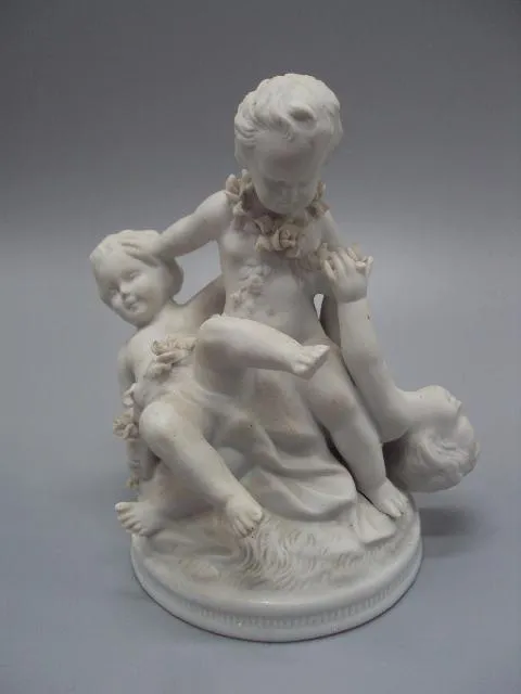 Фигура фарфор Германия unterweissbach путти дети мальчики играют бьются 13,5 см под реставрацию №115 Ціна