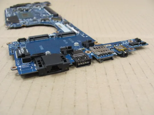 696-10 материнська плата   DAZ10 LA-E121P SR33Z  i7-7600U для Dell Latitude E7290 7390 7280 7380 оригінал Інтернет-аукціон