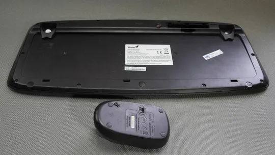 беспроводная клавиатура Genius LuxeMate 600 GK-060013/K + мышь NS-6000 GM-130015/T Продаж