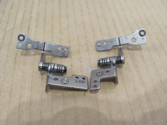 495-11 петлі для SAMSUNG RV511 RV515 RV520 оригінал Ціна