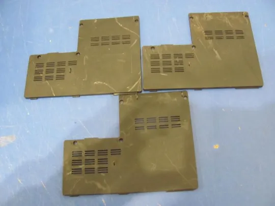 номер0077-13 сервісна кришка EBNJ1005010 13N0-GKP0501 для ASUS K72f A72J X72J оригінал Де купити