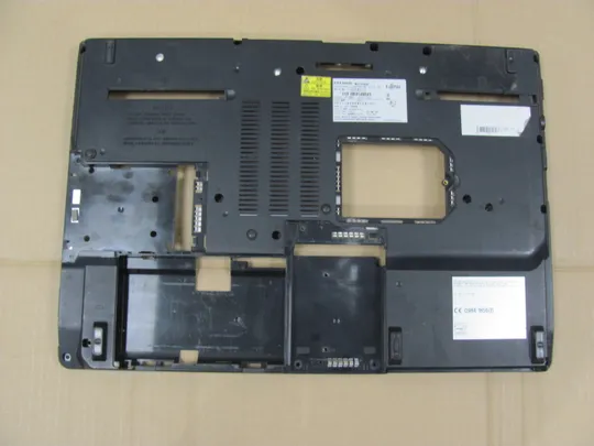 716-2  Кришка дно піддон корпуса для FUJITSU CELSIUS H910 H920 оригінал Ціна