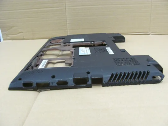 425-3 Кришка дно піддон корпуса 60.4JW05.002 для Lenovo B560, V560    оригінал Де купити