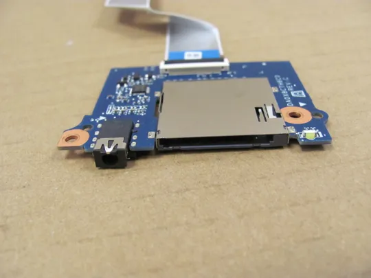 номер0136-10 плата AUDIO CARD READER DA0X8CTH6C0  для HP ProBook 470 G5 оригінал Продаж