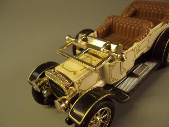 Купити машинка baidercor diecast cars toys 1:32 Oldtimer Китай высота 6,5 см, длина 12 см №11095