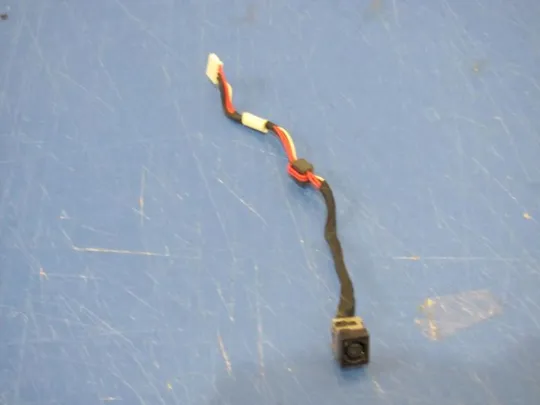 №139-8 роз'єм живлення DC30100M600 01K31Y для DELL INSPIRON 17 17 5721 3721 3737 5737 оригинал Ціна